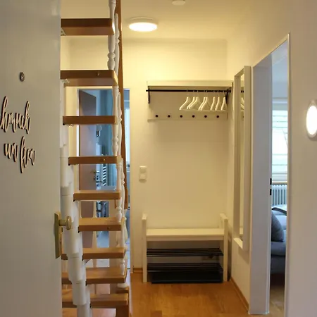 Apartment Schmuck Un Fien - Gemuetliches Urlaubszuhause Mit 2 Schlafzimmern Im Wunderschoenen Ortsteil Dorf Fuer Familien- Freunde- Und Paarurlaub